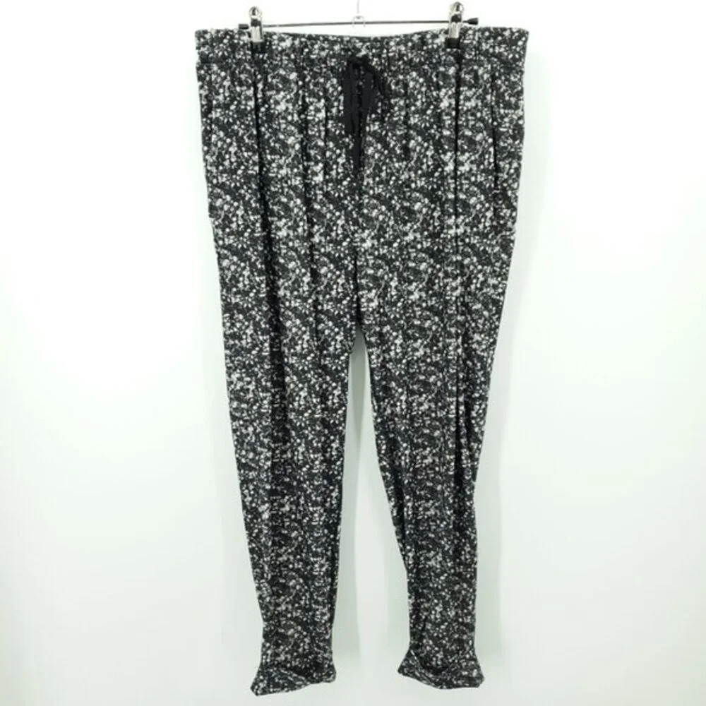 Lululemon Jet Crop XL/XXL Shimmy Shimmer Black White